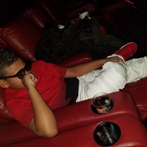 Meet your Posher, Eliseo